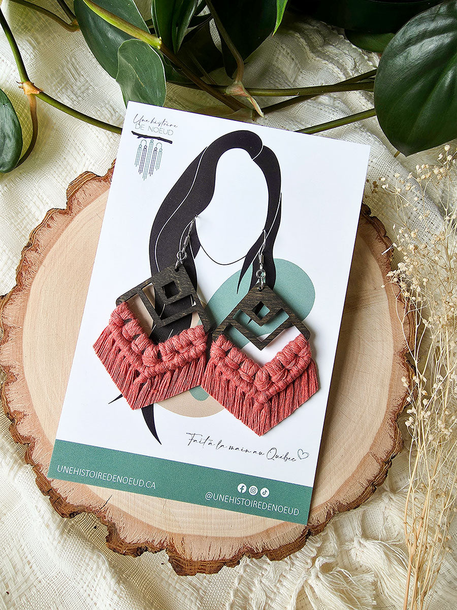 Macrame earrings, wooden base, eucalyptus color, gold clasps