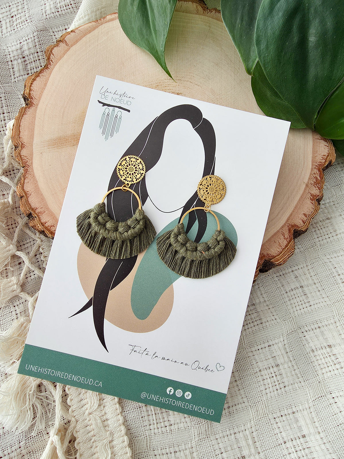 Boucles d'oreilles Noélia en macramé