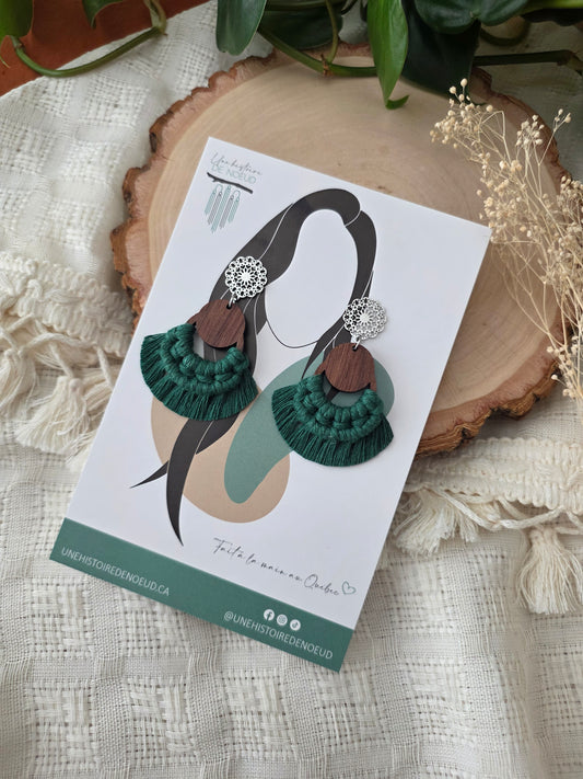 Boucles d’oreilles en macramé Sorel - bois de noyer