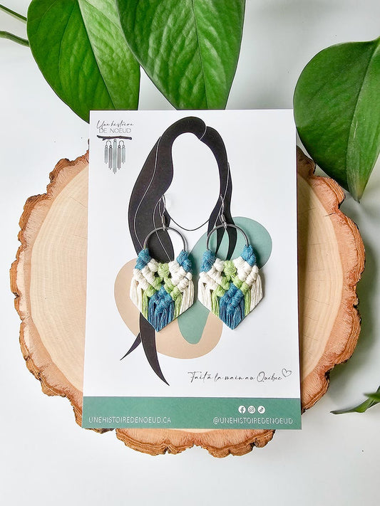 Boucles d'oreilles couleurs naturel, turquoise, matcha, anneau et crochets argent