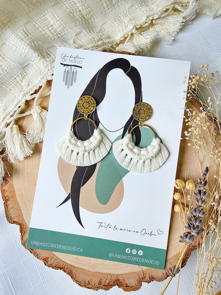 Boucles d'oreilles Noélia en macramé