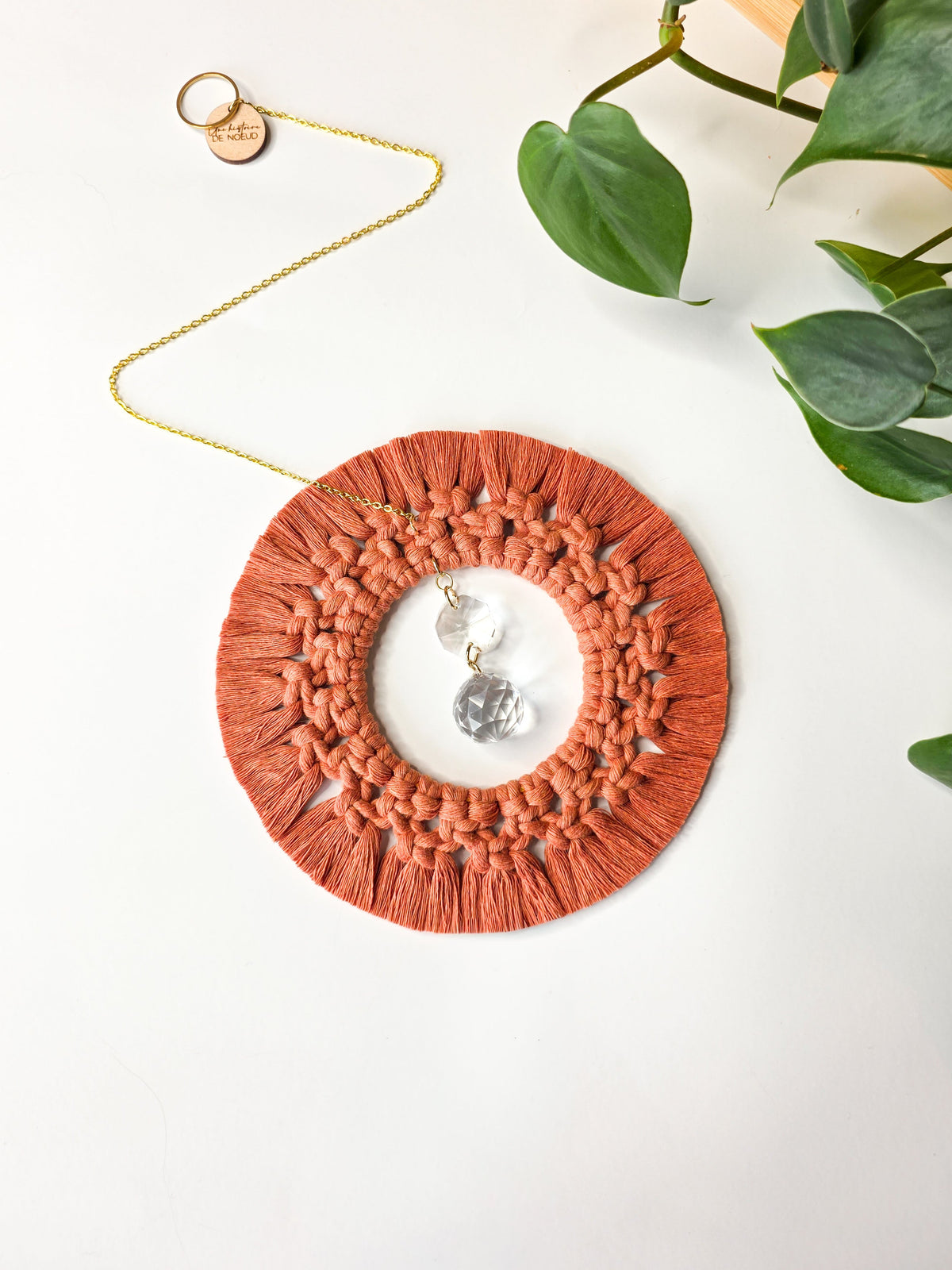Capteur de soleil Aura – Macramé bohème, couleur terracota