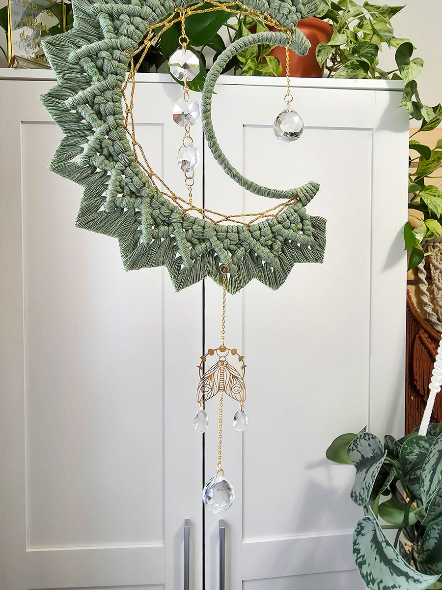 Capteur de soleil Celestia – Macramé bohème couleur eucalyptus