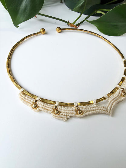 Collier Yuma - Laiton et micro-macramé, couleur naturel