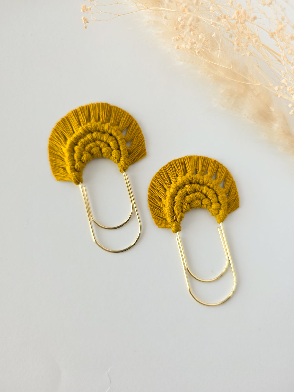 Marque-pages en macramé