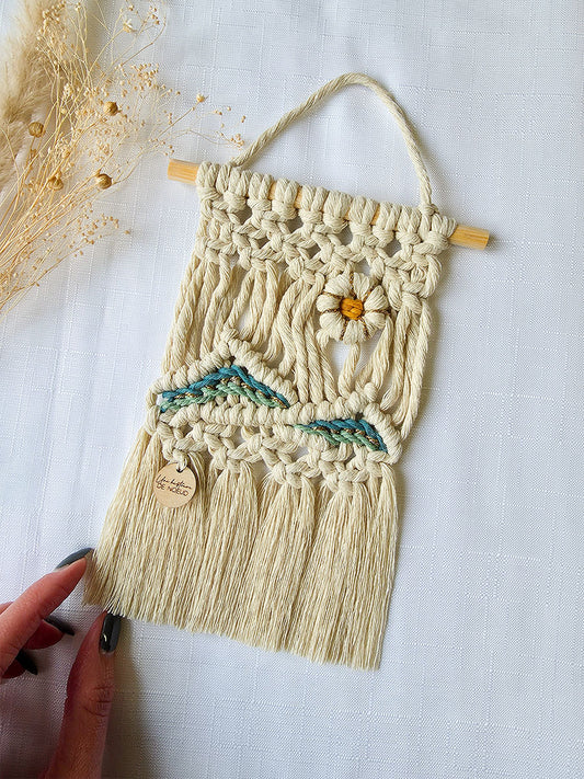 Alina wall macrame
