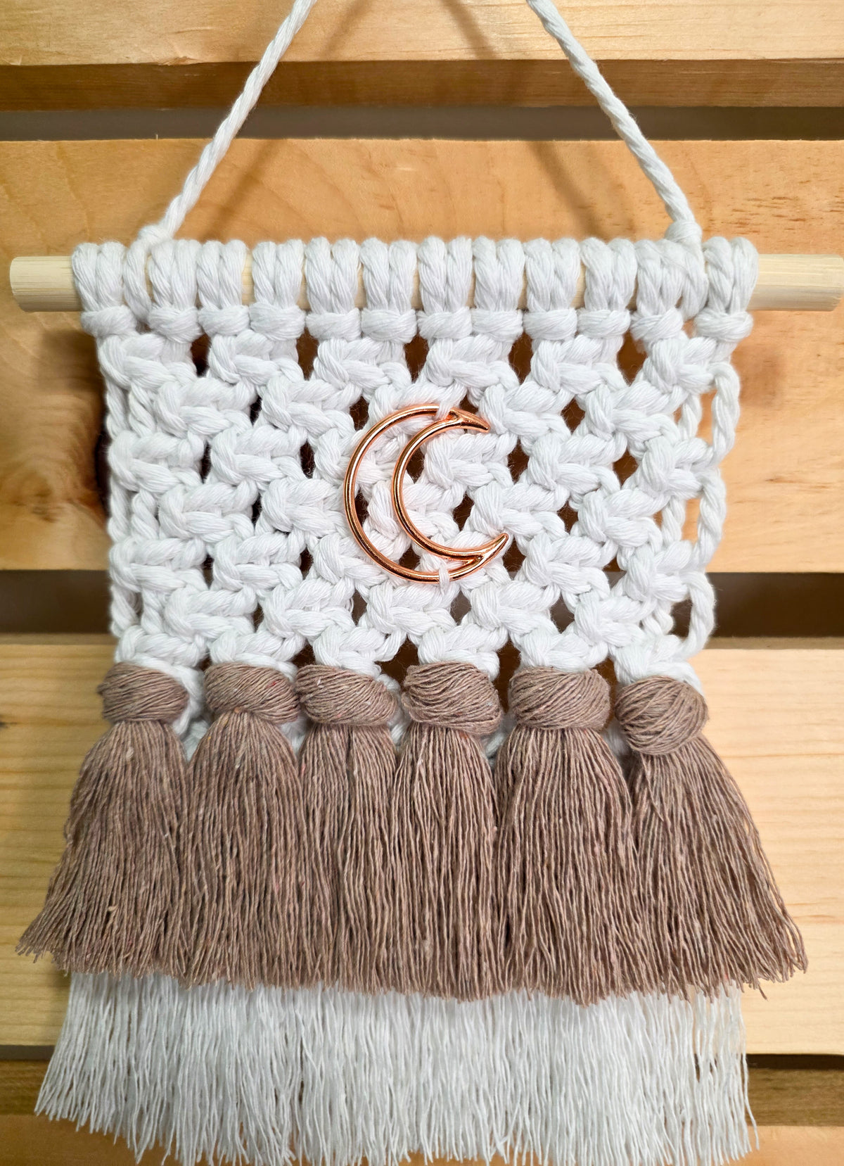 Alina wall macrame