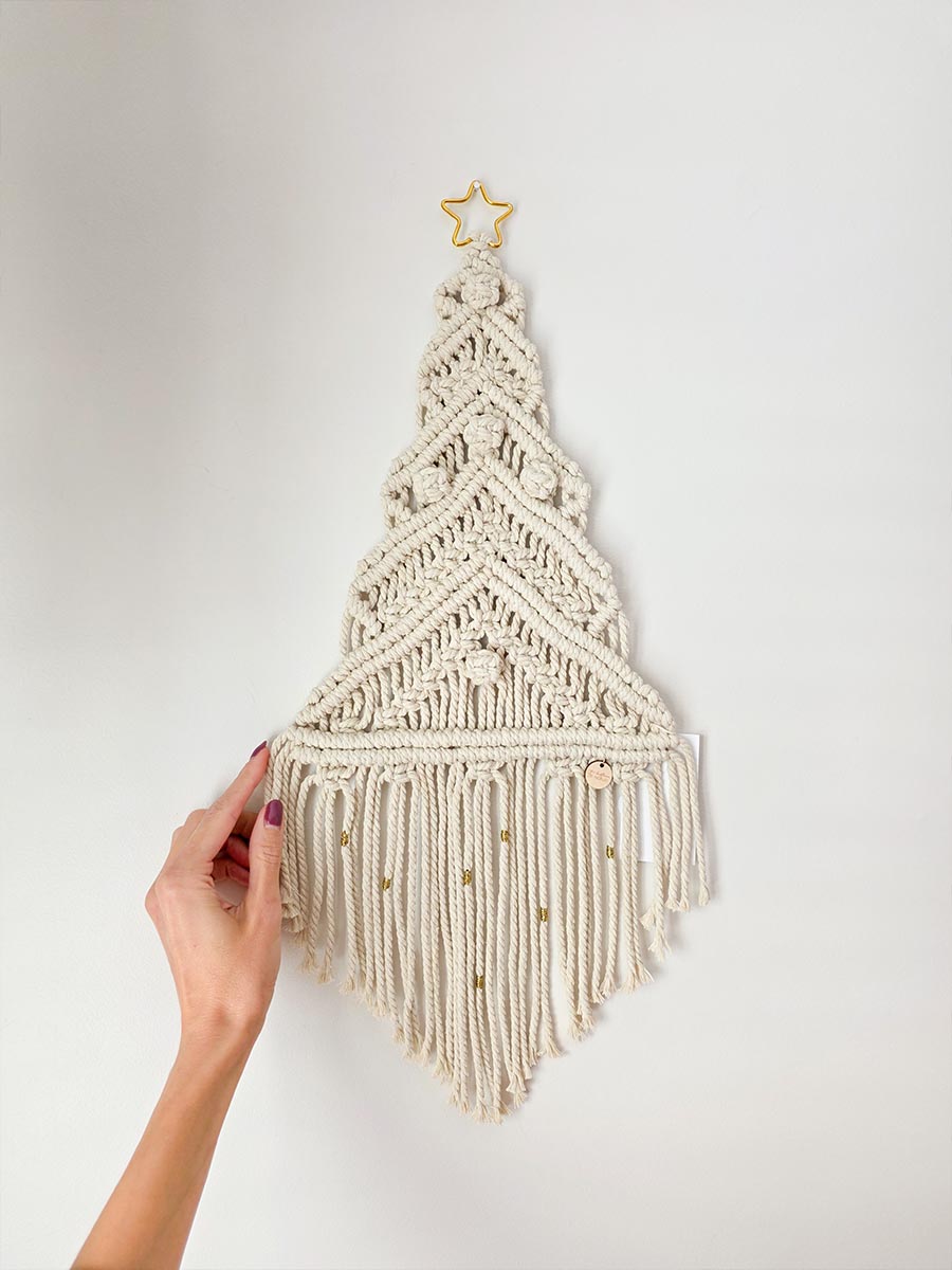 Sapin Neva, sapin de Noël en macramé