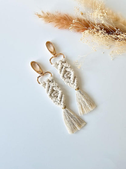 Porte-clés en macramé pince or